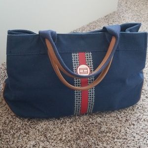 Tommy Hilfiger bag